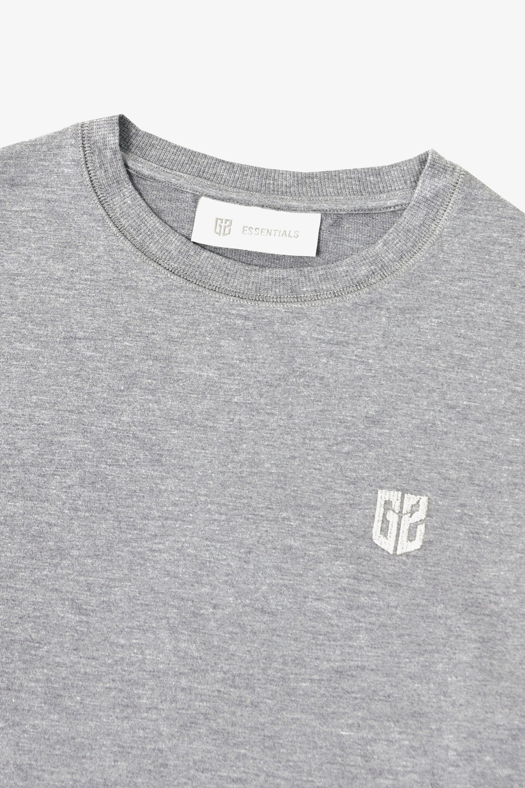 G2 ESSENTIALS - Cropped Crewneck - Glacier Gray