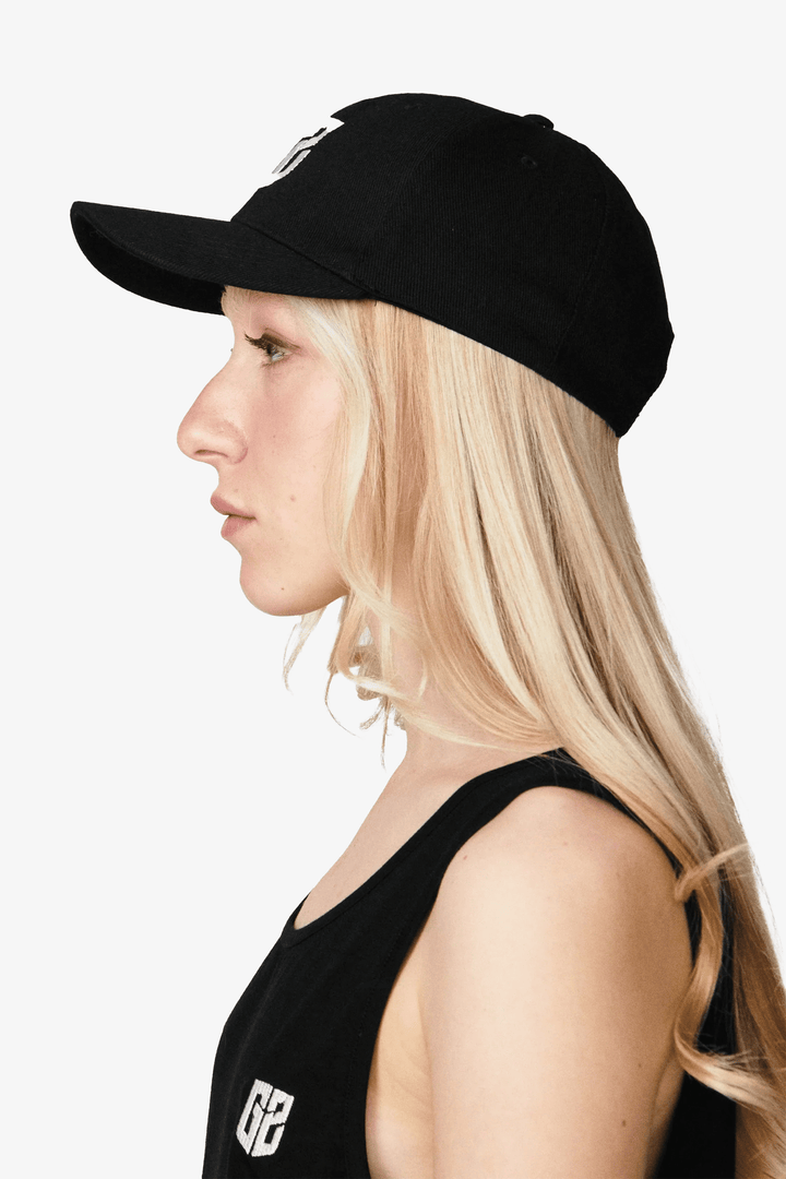 G2 ESSENTIALS - Snapback cap (curved brim) - Black