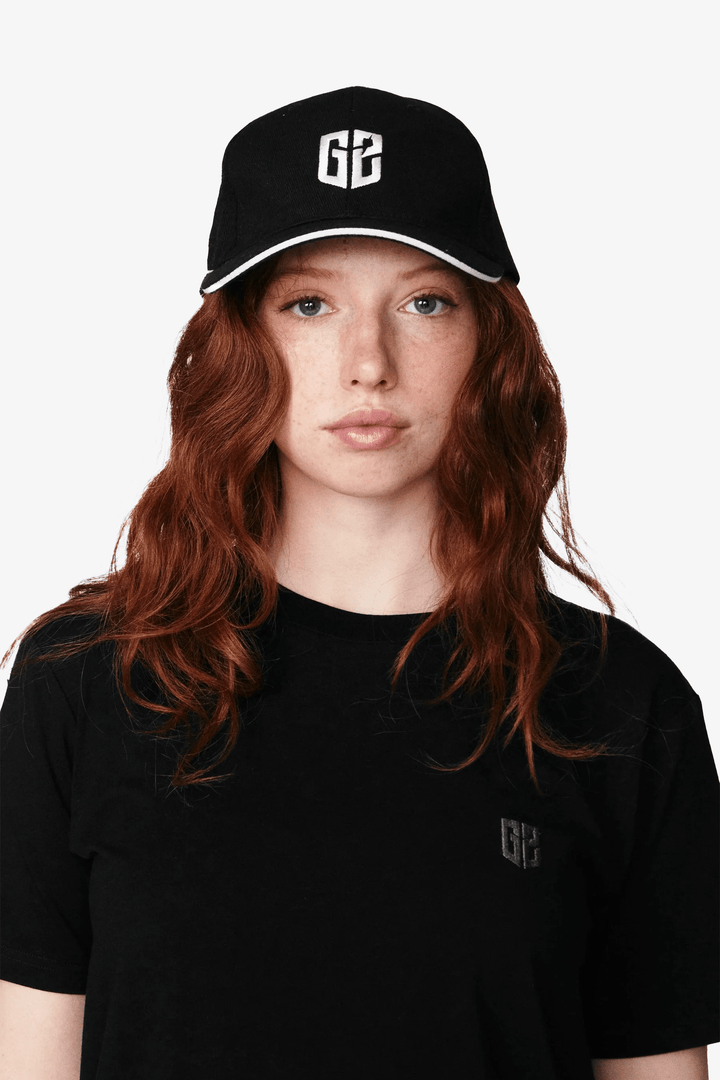 G2 ESSENTIALS - Snapback cap (D ring) - Black