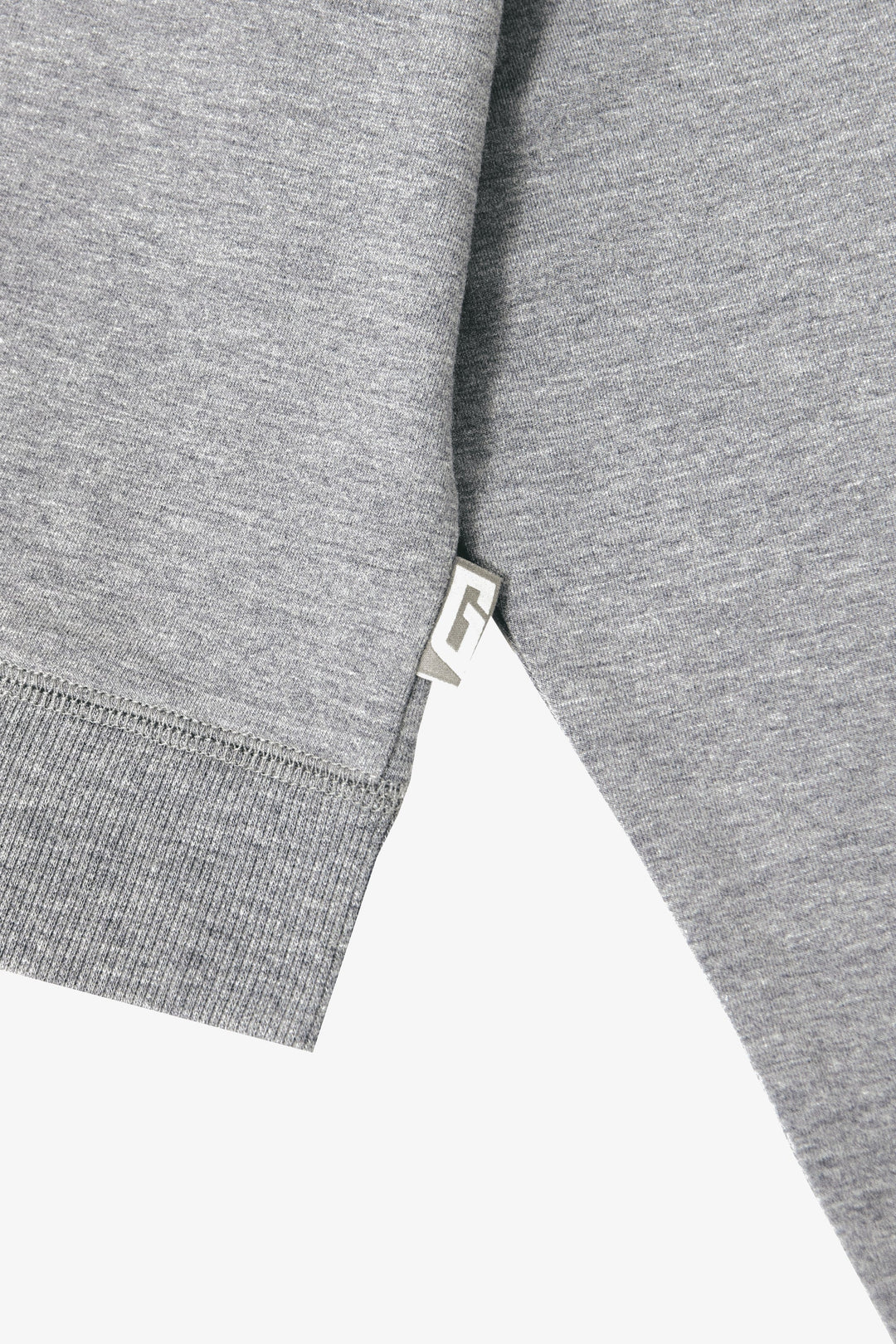 G2 ESSENTIALS - Cropped Crewneck - Glacier Gray